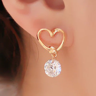 Temperament love earrings